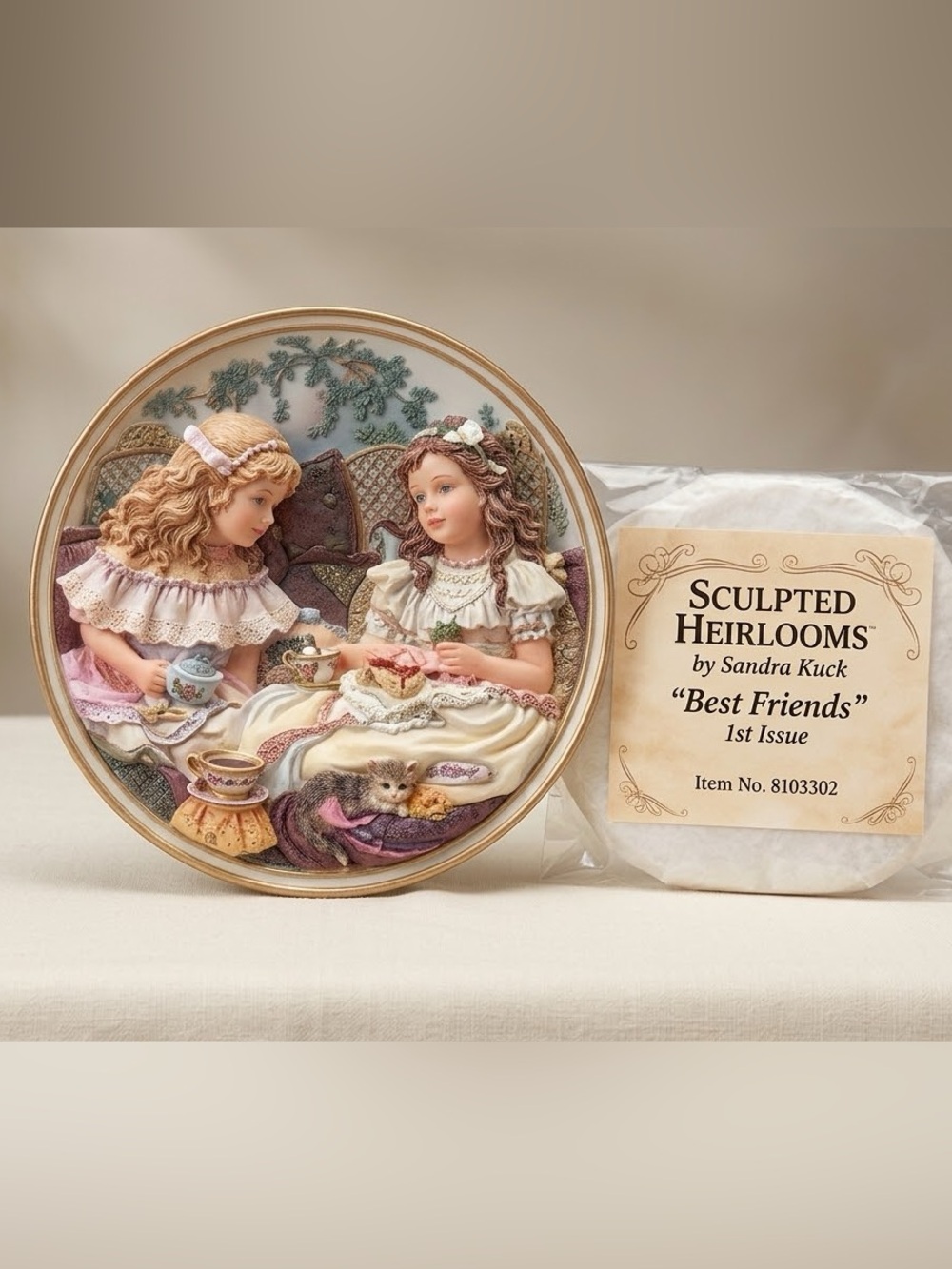 Reco Sandra Kuck Best Friends 3D Sculpted Collectors Plate 1st Issue Vintage